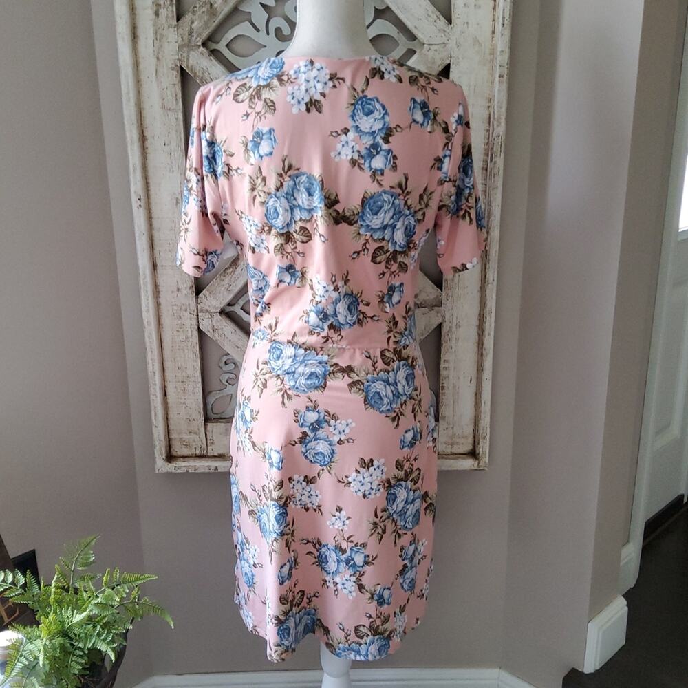 Wayf Women's Short Sleeve Midi Dress with Elastic Waist V-Neck Soft Peach Floral - Picture 3 of 9